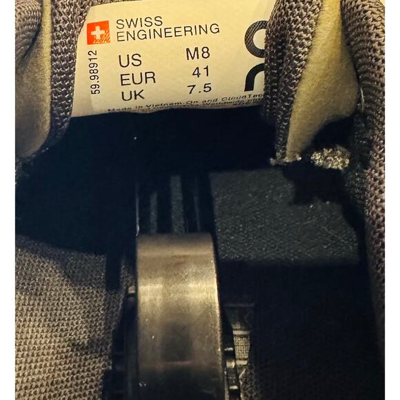 On Cloud Cloud 5 Olive Runners Size 8 Men Excellent Condition - Picture 6 of 6